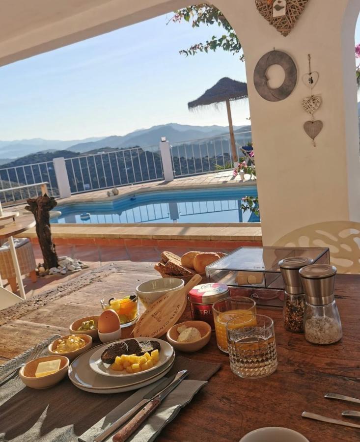 Casa La Quinta Bed and Breakfast Ríogordo Eksteriør billede